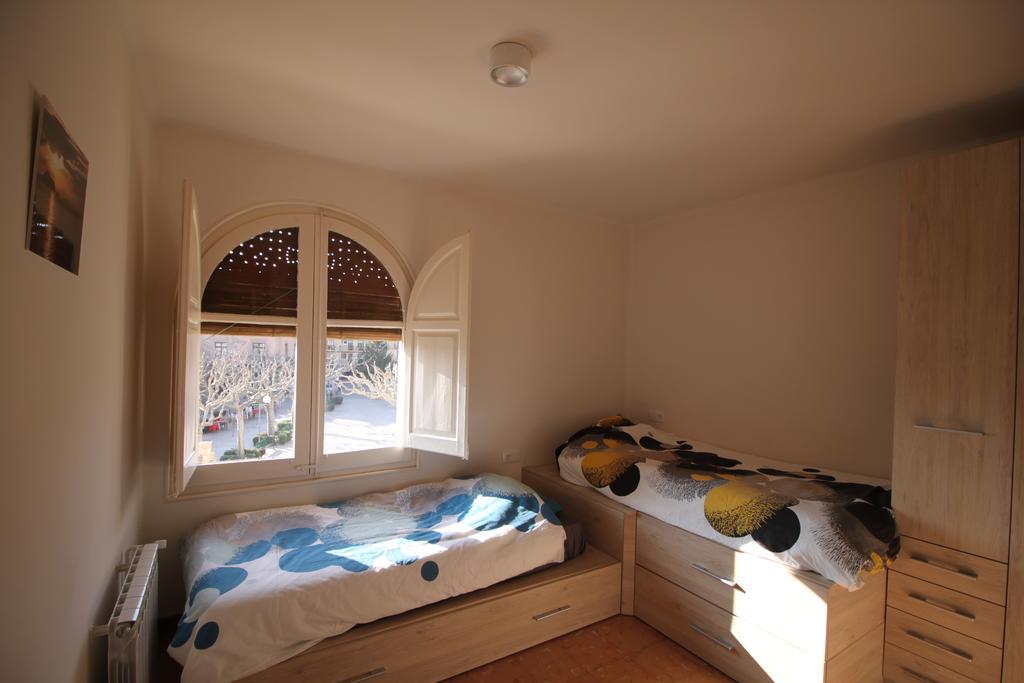 Apartment Market Square Cardona Esterno foto